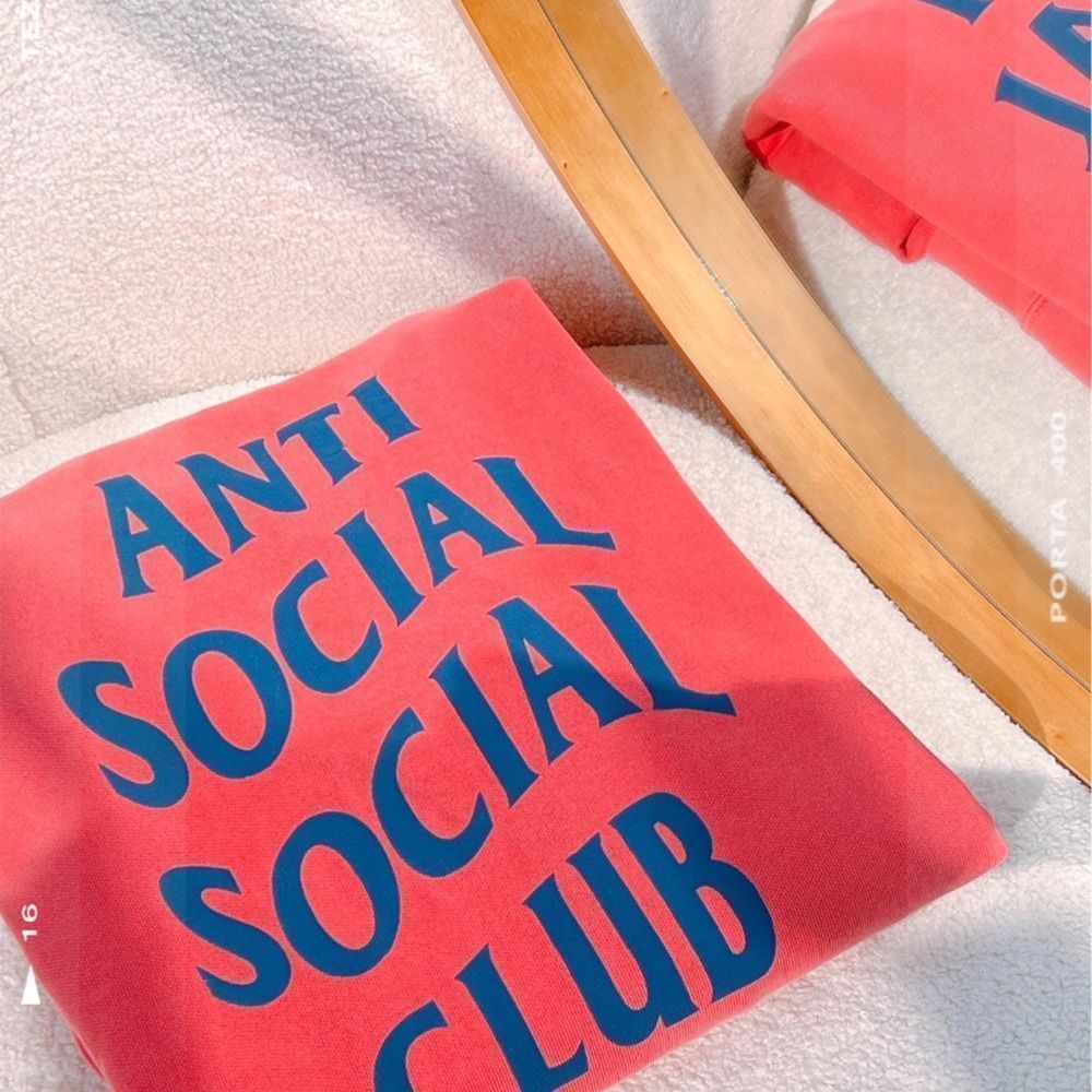 Anti social social club